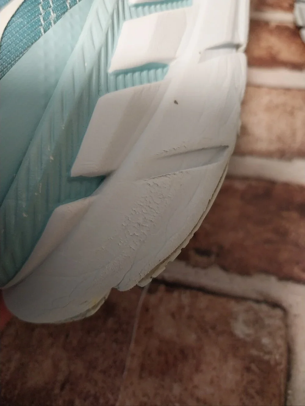 Pre-owned Hoka One One Clifton 6